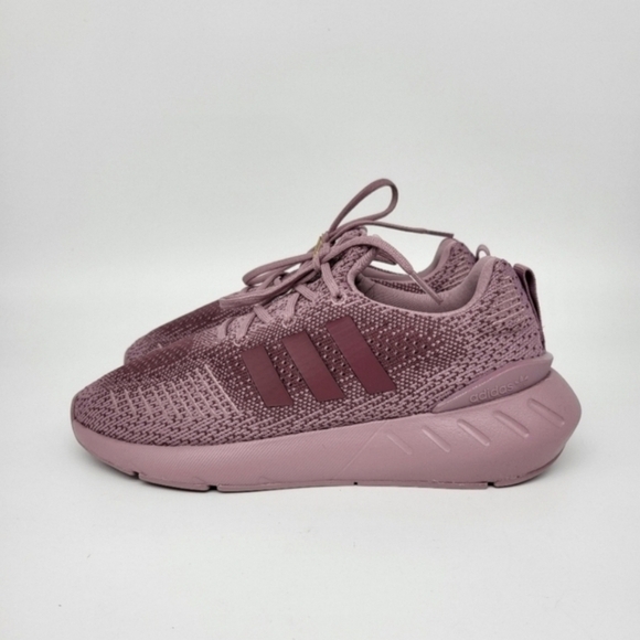 Adidas Originals Adidas Swift Run Violet Adidas Swift Run 22 W
